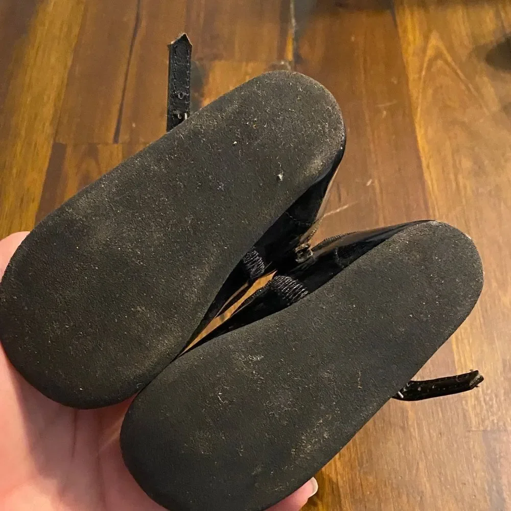 Vintage Black Patent Leather Kids Shoes with Bow